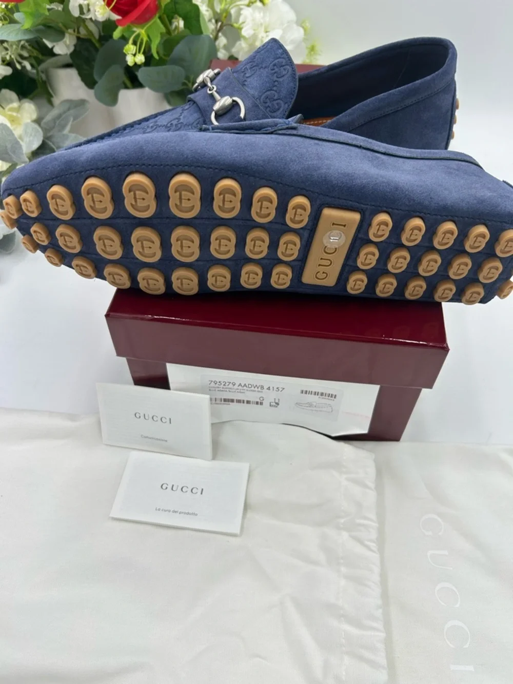 Men's Gucci, GG embossed suede Driver loafers size 11 fits 11.5 US made in Italy